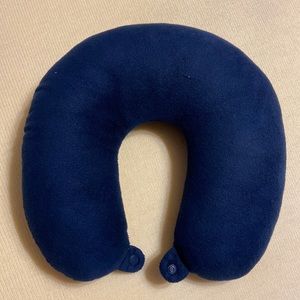 Airplane Travel Pillow. Blue. Snap Closure.